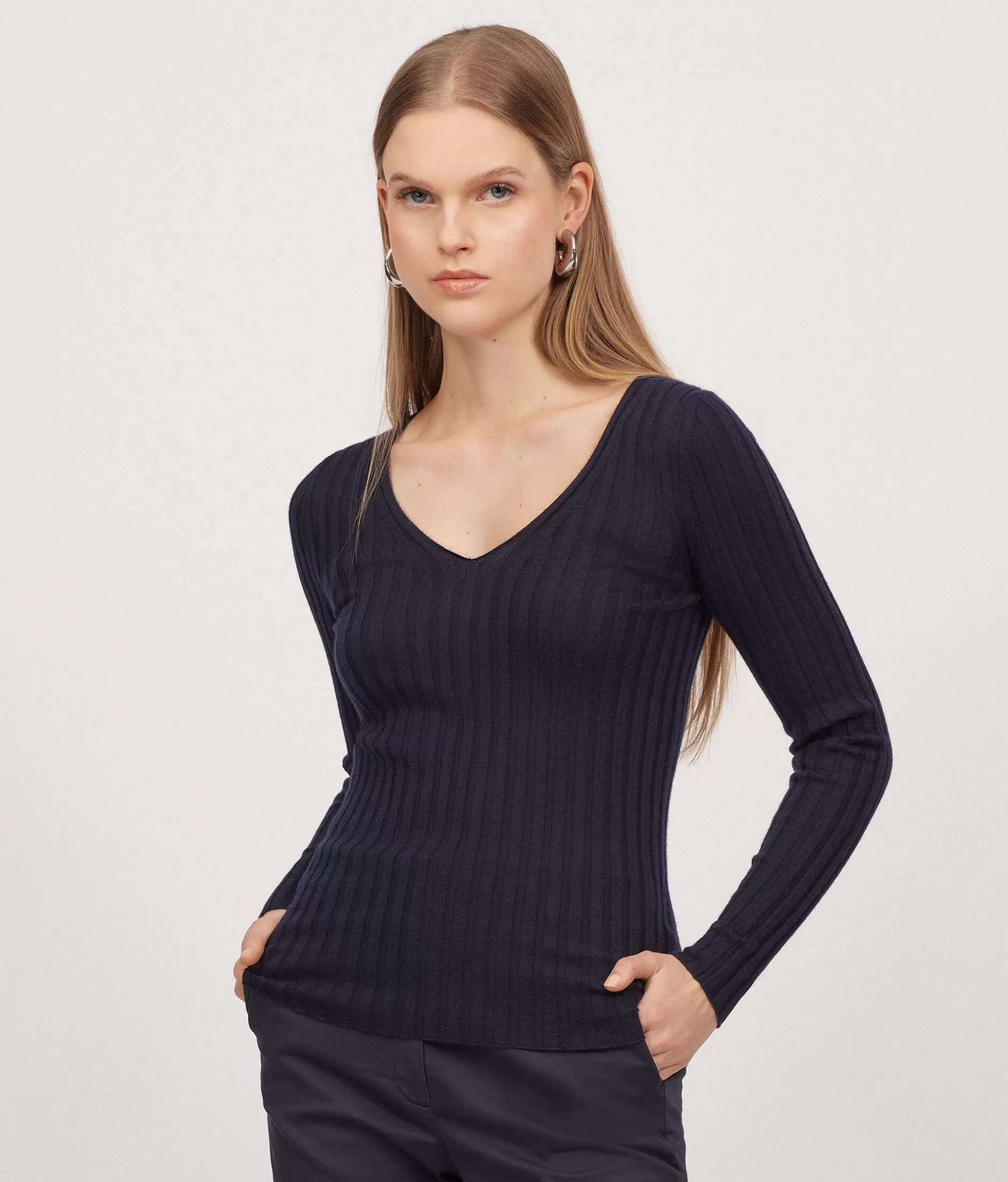 Fashion Falconeri Ultrafine Cashmere Ribbed V-Neck Sweater blue -9400 - navy blue