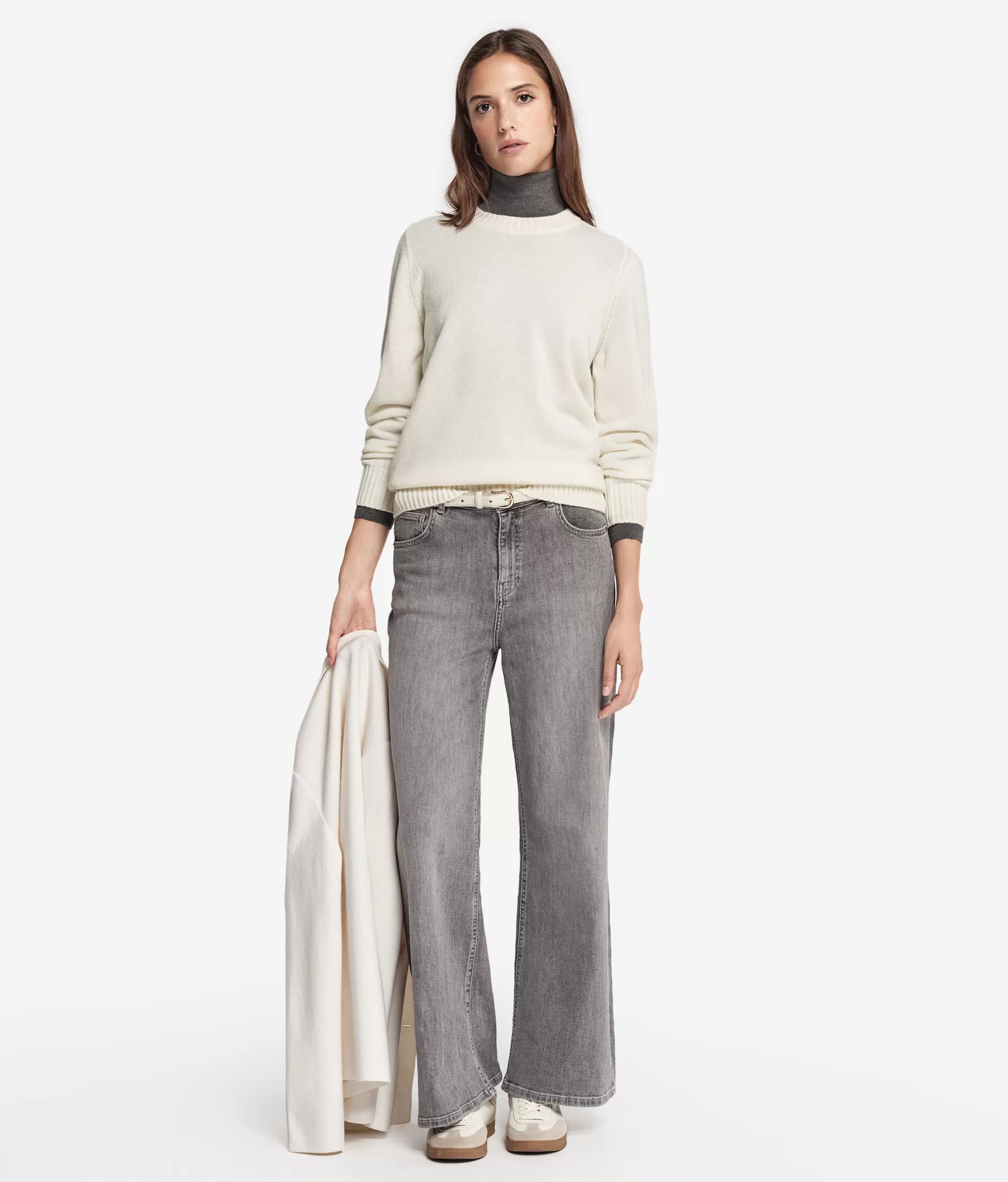 Store Falconeri Ultrasoft Cashmere Crewneck Sweater With Set-in Sleeves white -8005 - bow