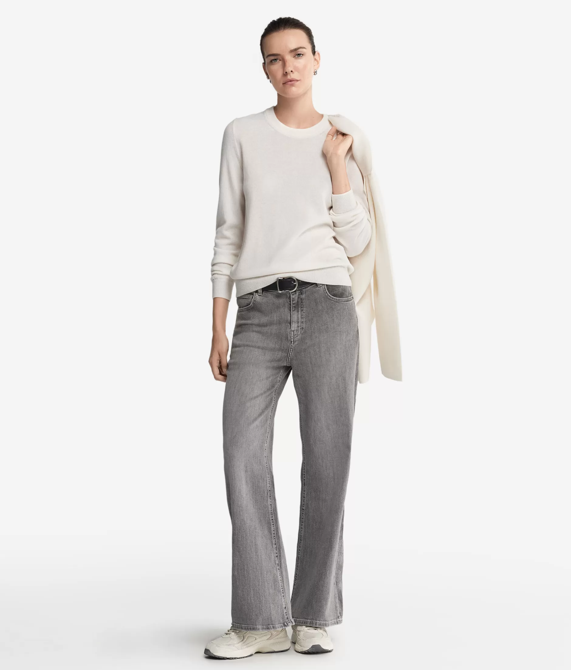 Hot Falconeri Ultrasoft Cashmere Long Sleeved Crewneck Sweater white -8005 - bow